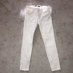 White skinny Joe’s jeans